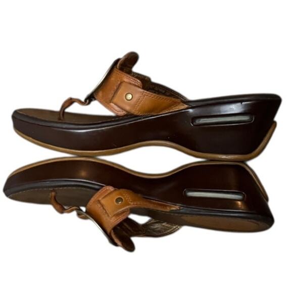 COLE HAAN Nike Air Leather Wedge Thong Sandal SZ 5 - Picture 9 of 13
